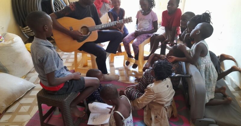 Neues Gesicht im MALAIKA Smile Home, ältere MALAIKA Smile Kids sollen mehr Verantworung übernehmen – MALAIKA Smile Stand „Schwarzwald meets Uganda“ auf den Winzertagen